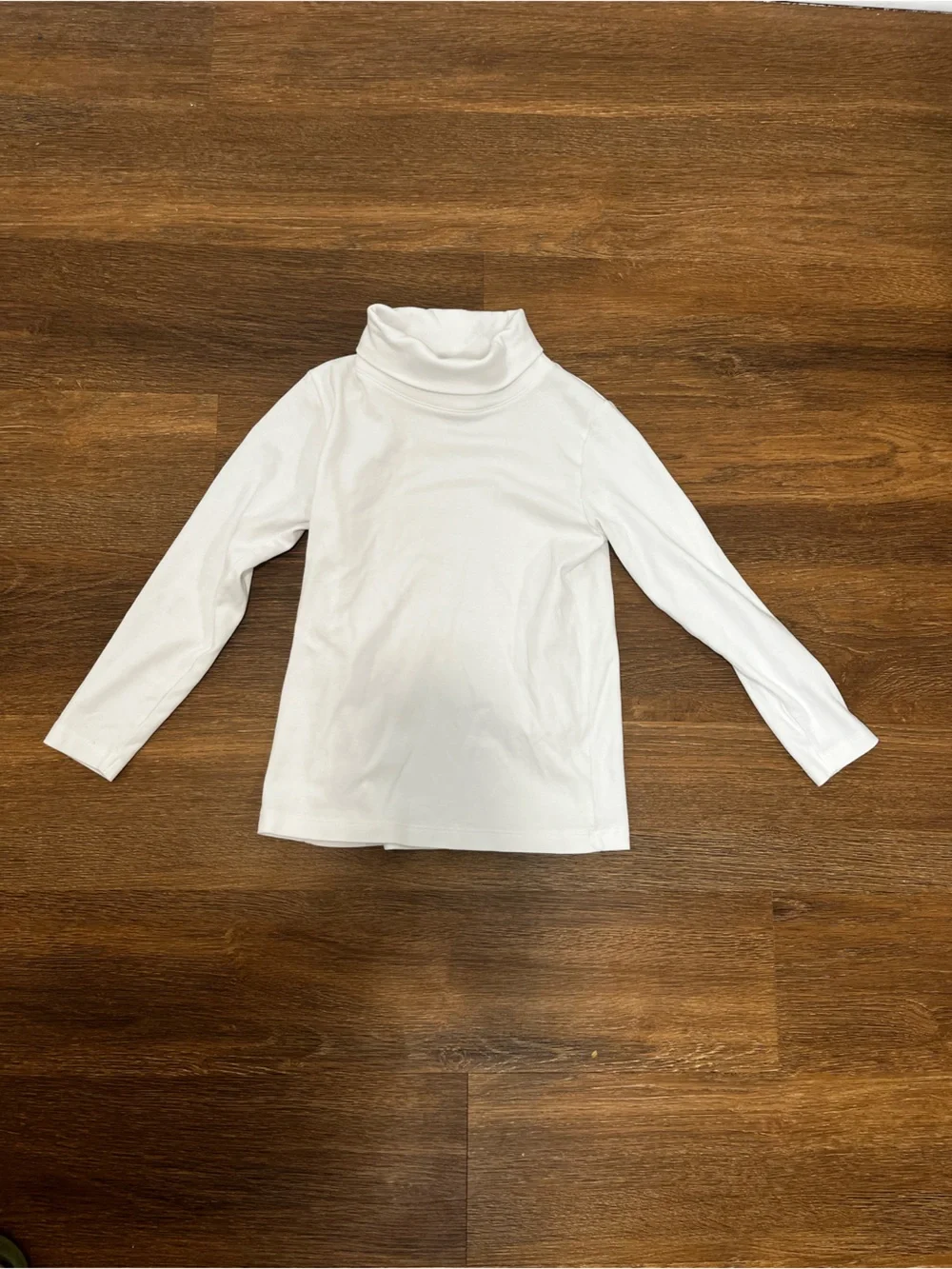 The Beaufort Bonnet Company White kids Turtleneck Size 7